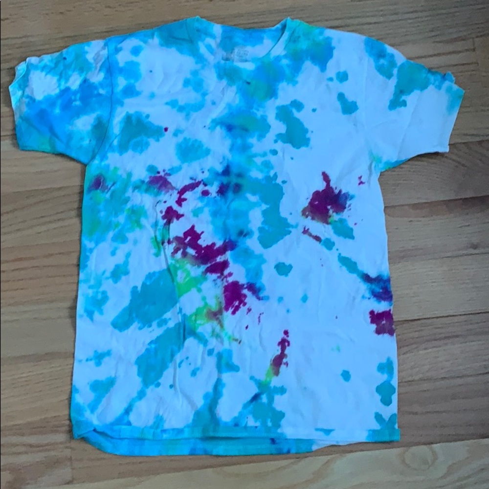 TIE DYE SHIRT